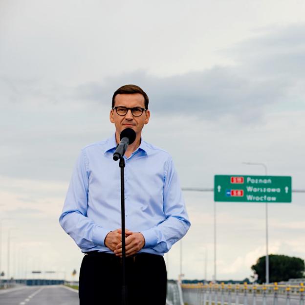Premier podczas otwarcia odcinka drogi S11: każdy kilometr tej drogi, to kilometr nowych możliwości
